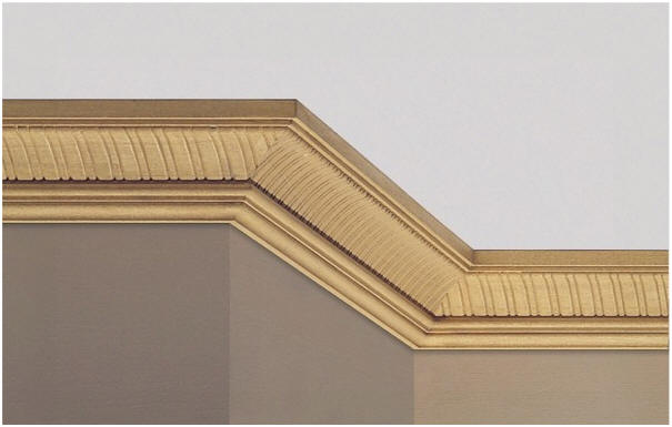 WHW685 Ornamental SCALLOP CORNICE MLDG 4-7/16"  