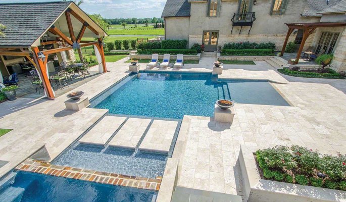 tuscany-beige-tumbled-pavers_tuscany-beige-3cm-pool-copings-f