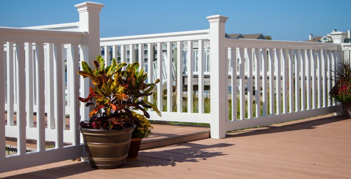 RDI Finyl Railing White with Square Balusters